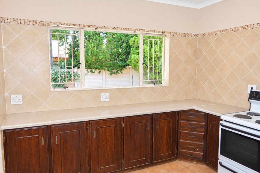 5 Bedroom Property for Sale in Doringkruin North West